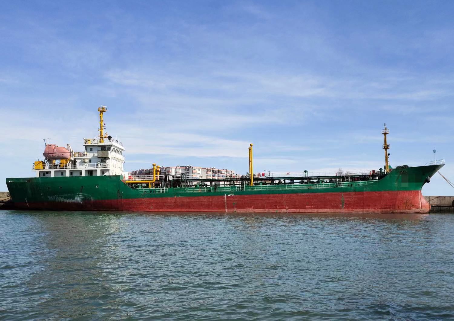 转：2008-3200吨 油船