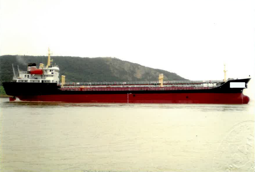 转：2007-7050吨 油船  CCS