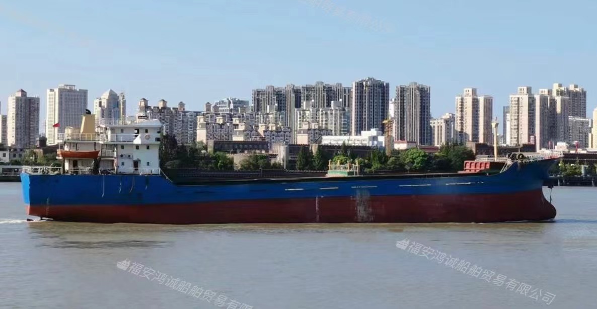 低价228万出售3650吨干散货船： 2005年浙江台州建造/