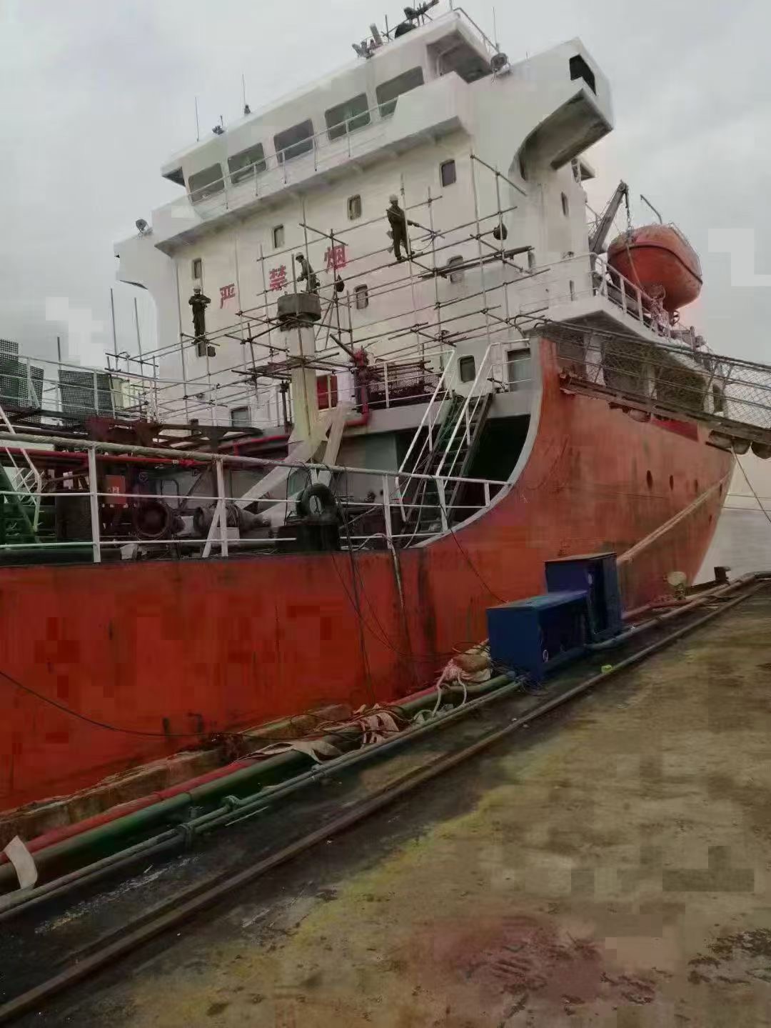 出售：2013-5200吨油船