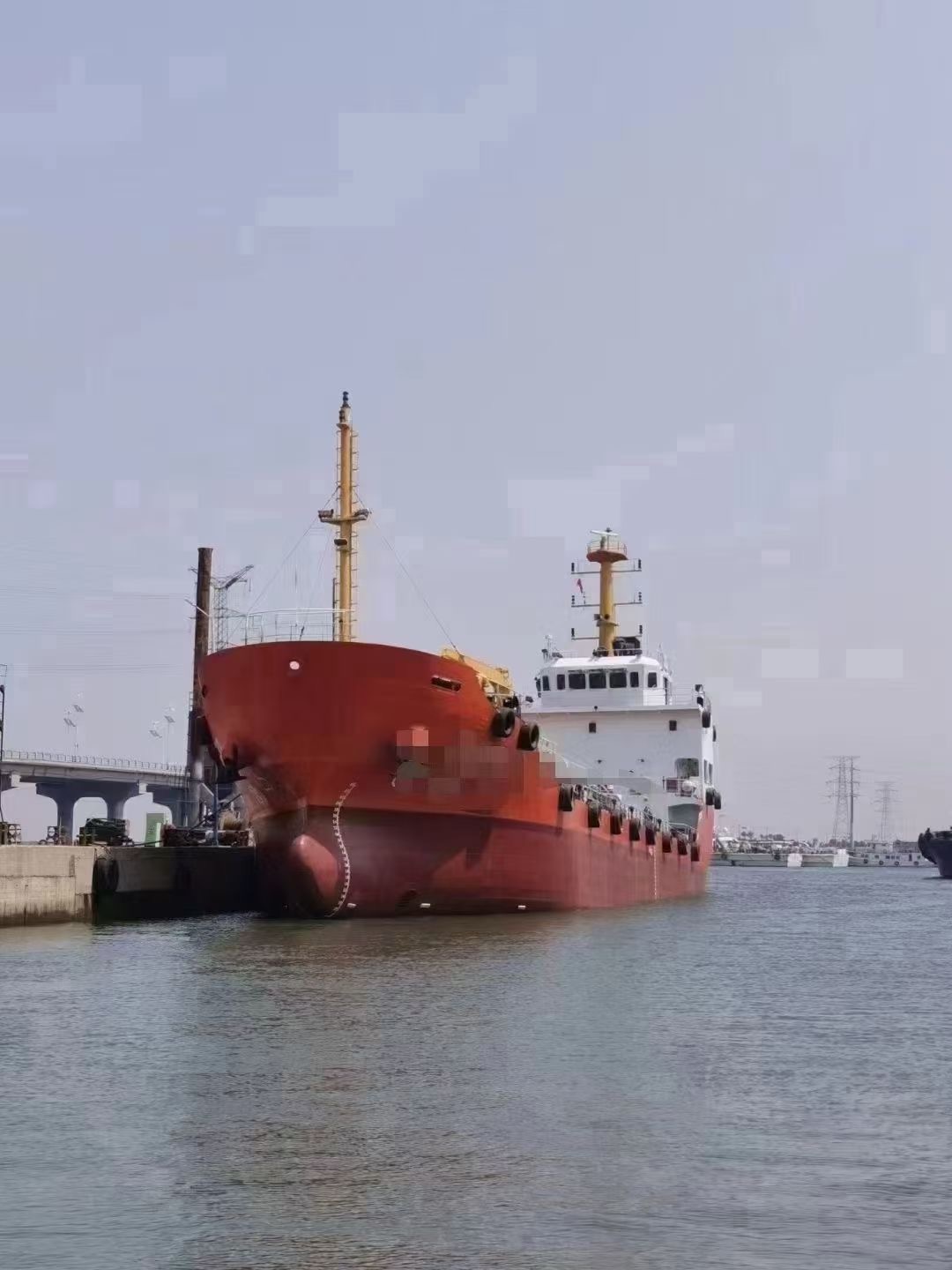 出售1500吨油船