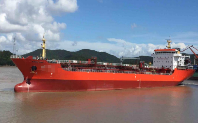 转：2013-13000吨  油船   CCS