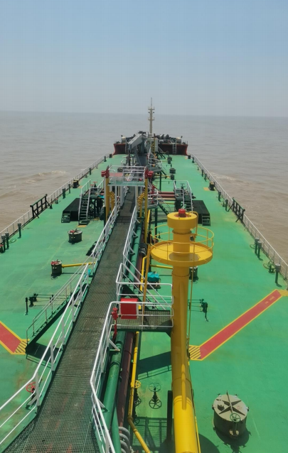 转：2013-13000吨  油船   CCS