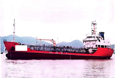 出售：2011-1750吨油船