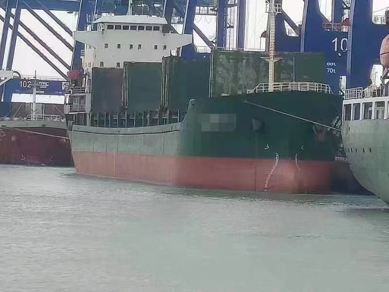出售：10600吨在航多用途船 2005年10月浙江建造/