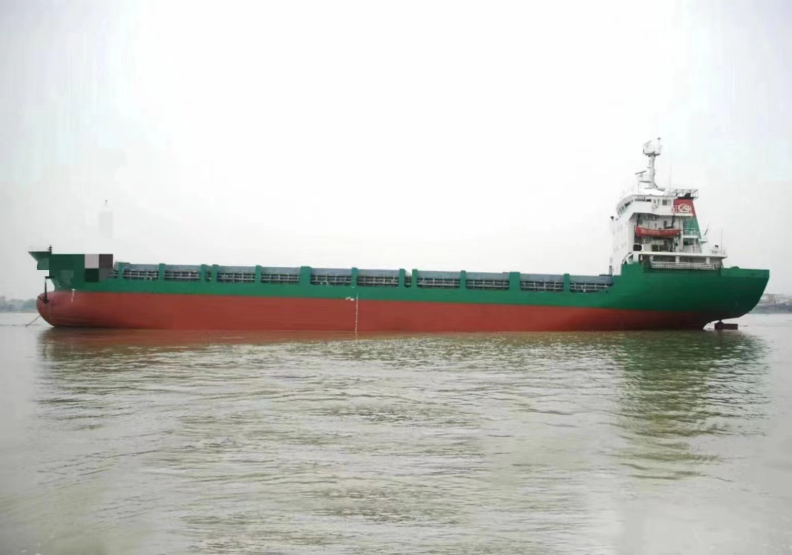 出售：5613吨多用途集装箱船 2010年福建船厂建造