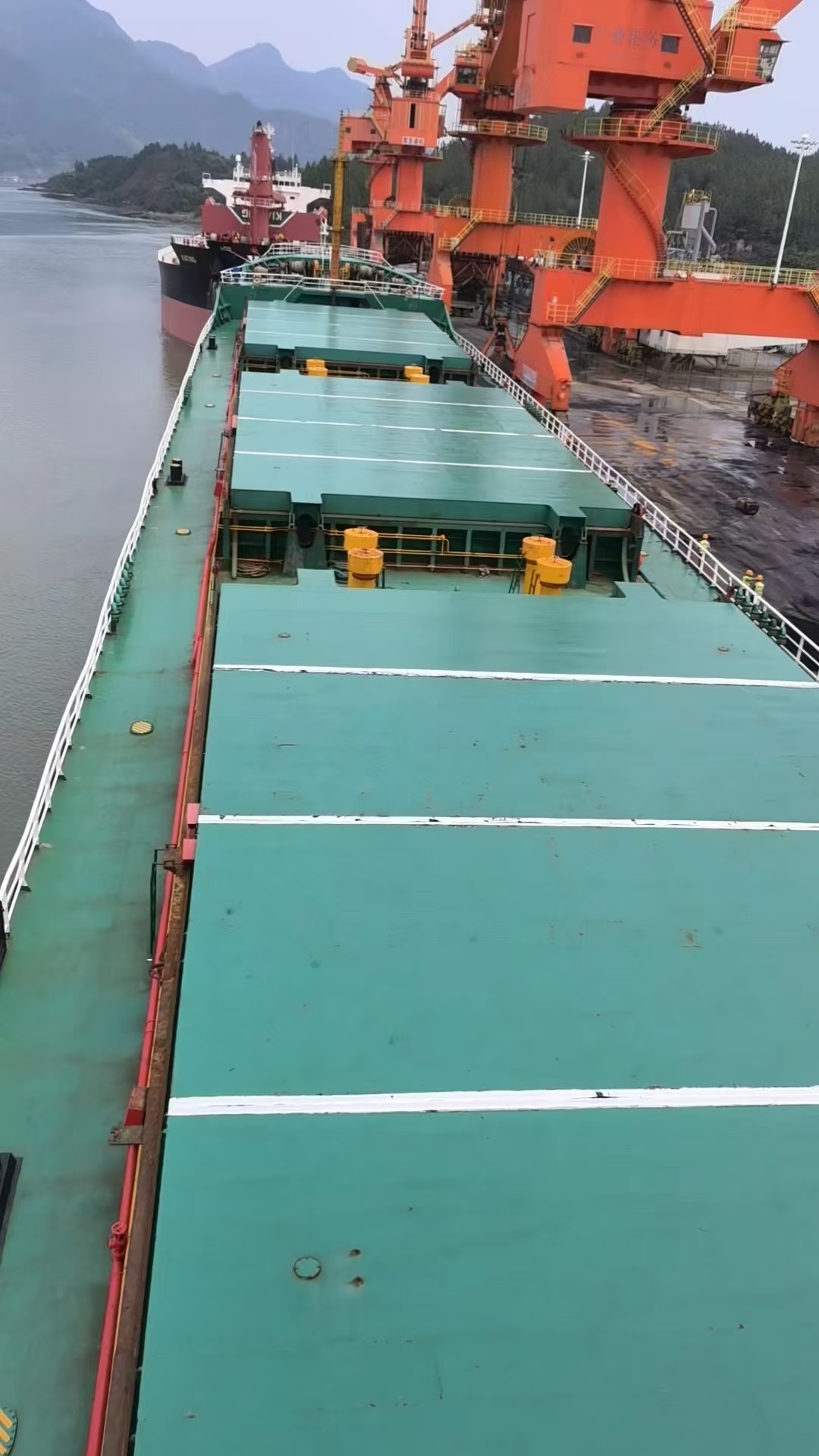 出售：13650吨散货船 建造年份：2009年 Sale: 13650T bulk carrier, made in China in 2009. CCS