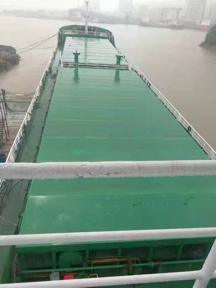 出售:9500吨散货船 建造年份:2007年12月