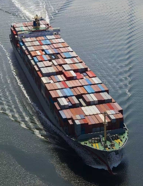 出售2026年55000吨无限航区集装箱船(3632TEU)