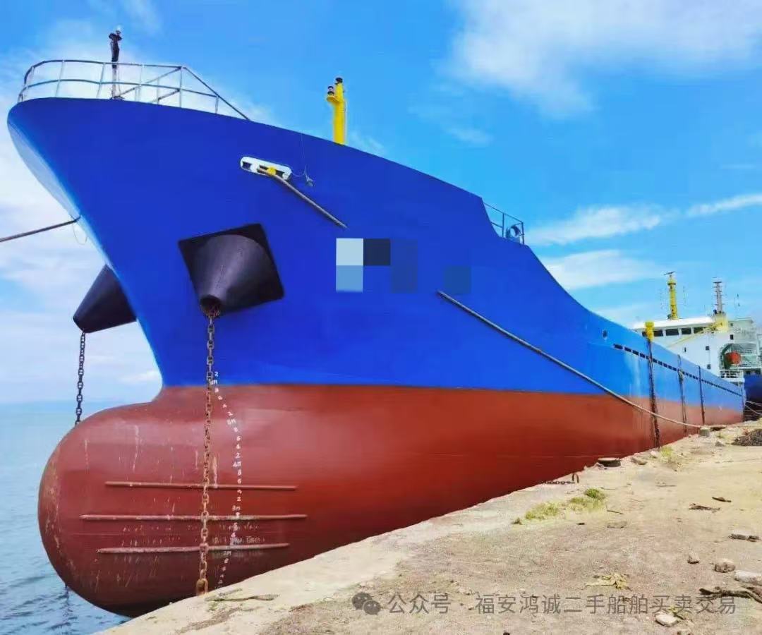 出售:5090吨散货船 建造年份:2008年