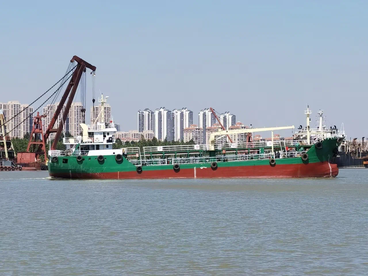 出售2013年油船