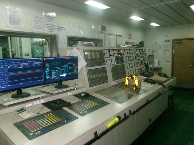 45000吨油化船