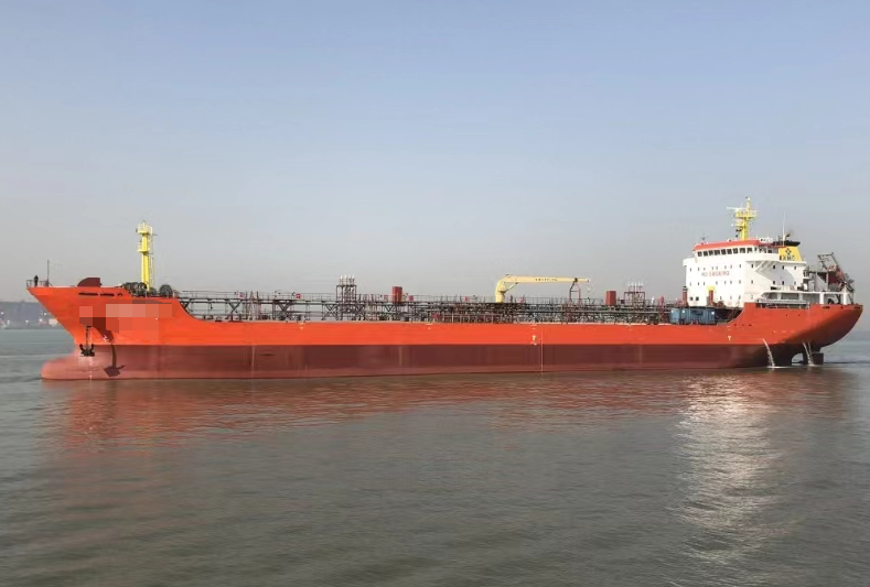 出售 13000吨 油船 CCS 双壳