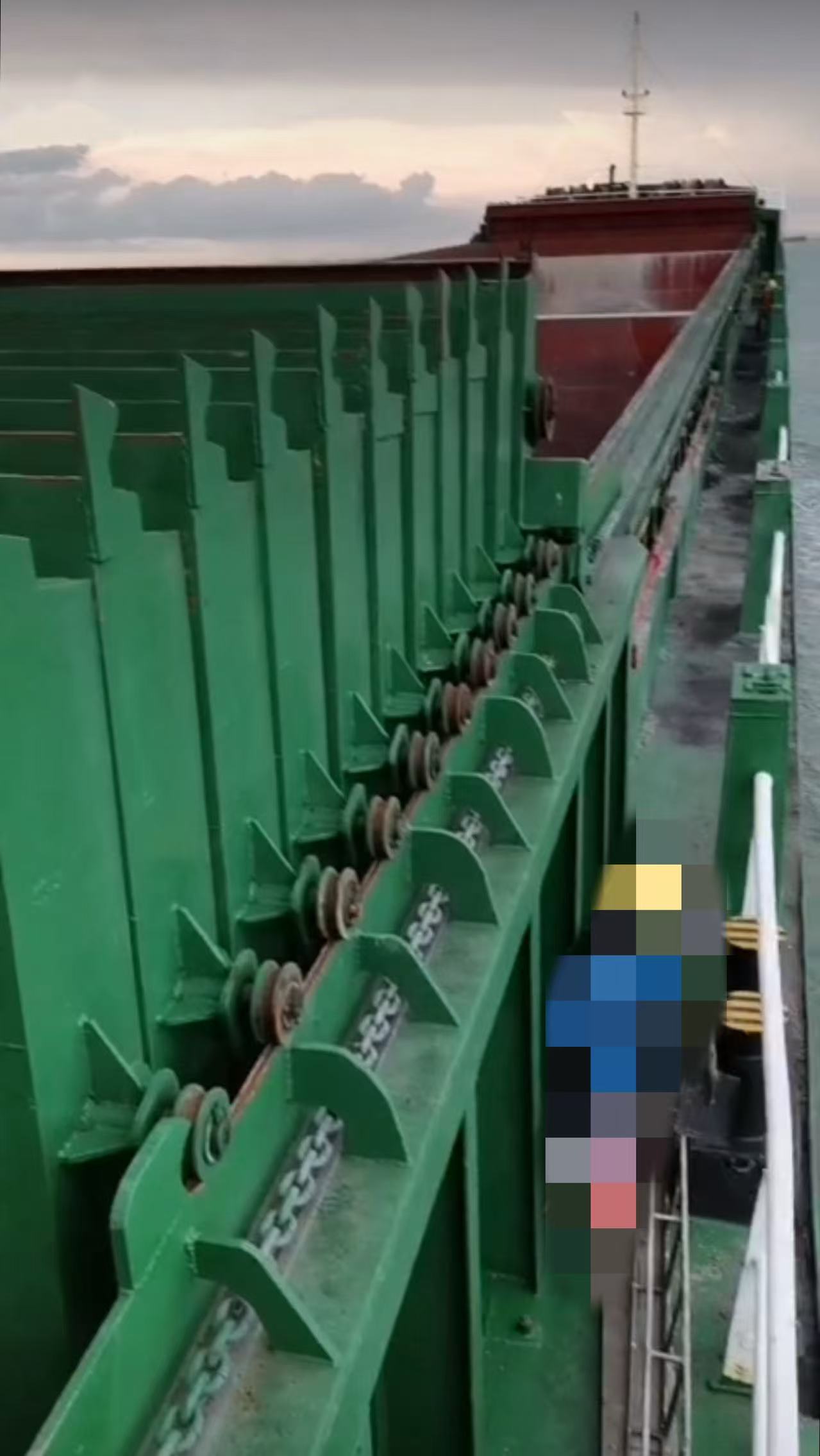 出售：7300吨多用途船 建造年份：2005年12月 建造地址：   中国 