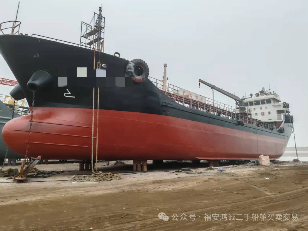 售：1000吨双壳油船 带沿海交通部运力 建造年份：2012年