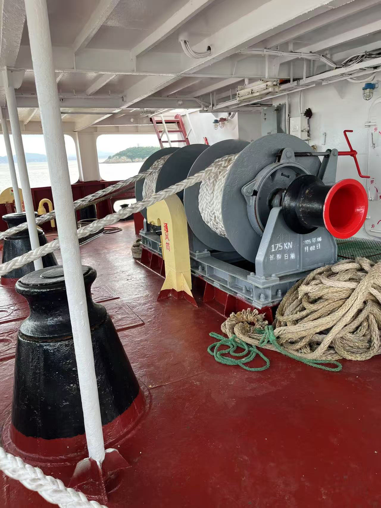 重油船6400吨油船