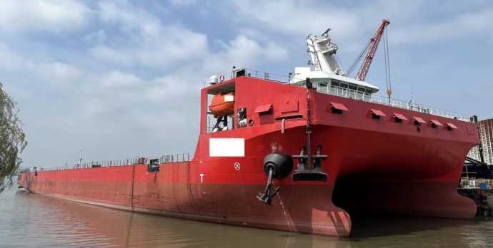 出售14000吨 甲板货船(双体甲板)