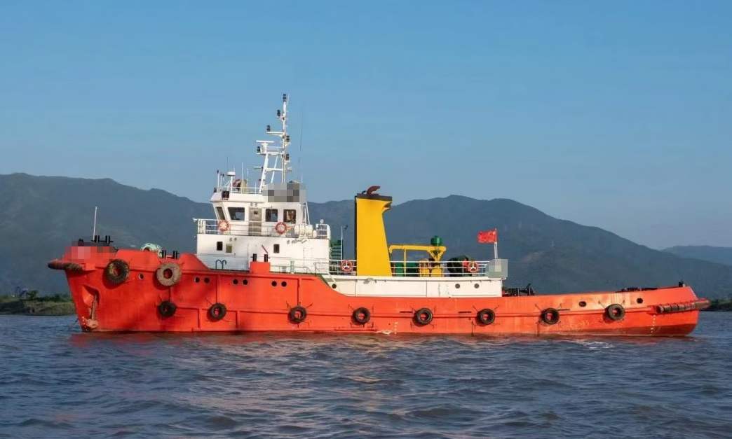 出售700吨   4000马力 推（拖）船