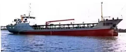 出售1000吨 供油船