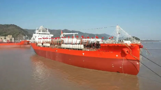 出售13800吨化学品船 