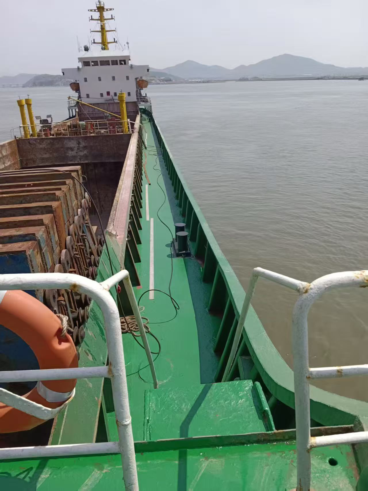 出售：3400吨散货船 建造年份：2008年