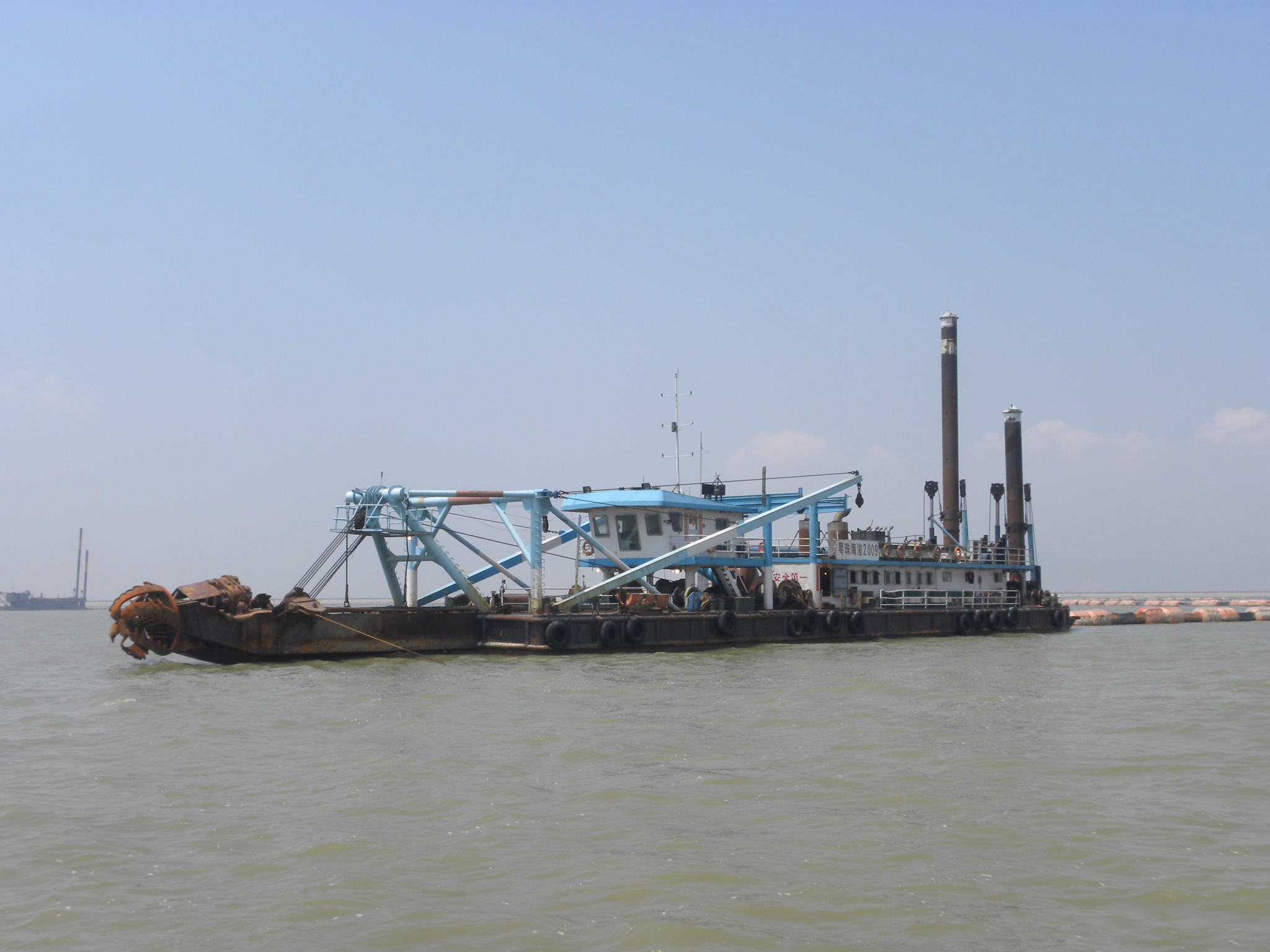 出售绞吸式挖泥船