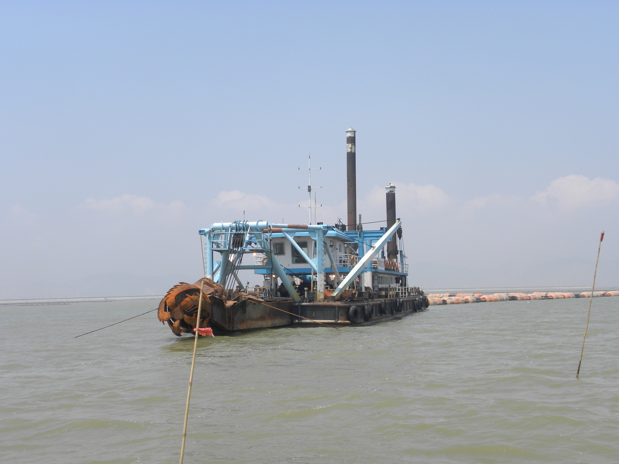 出售绞吸式挖泥船