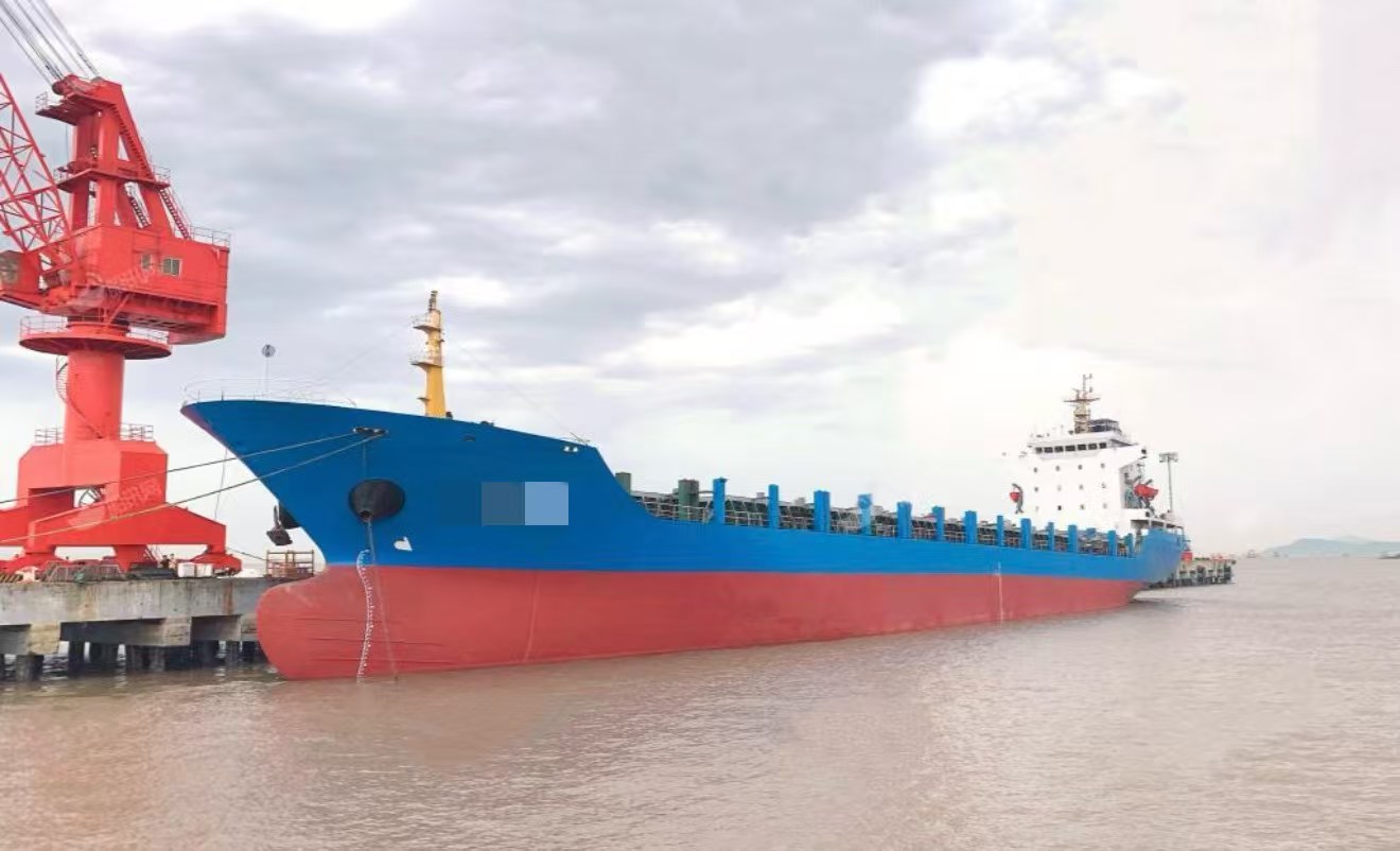 出售：带租约/2008年10300吨浙江造集装箱船（720TEU）