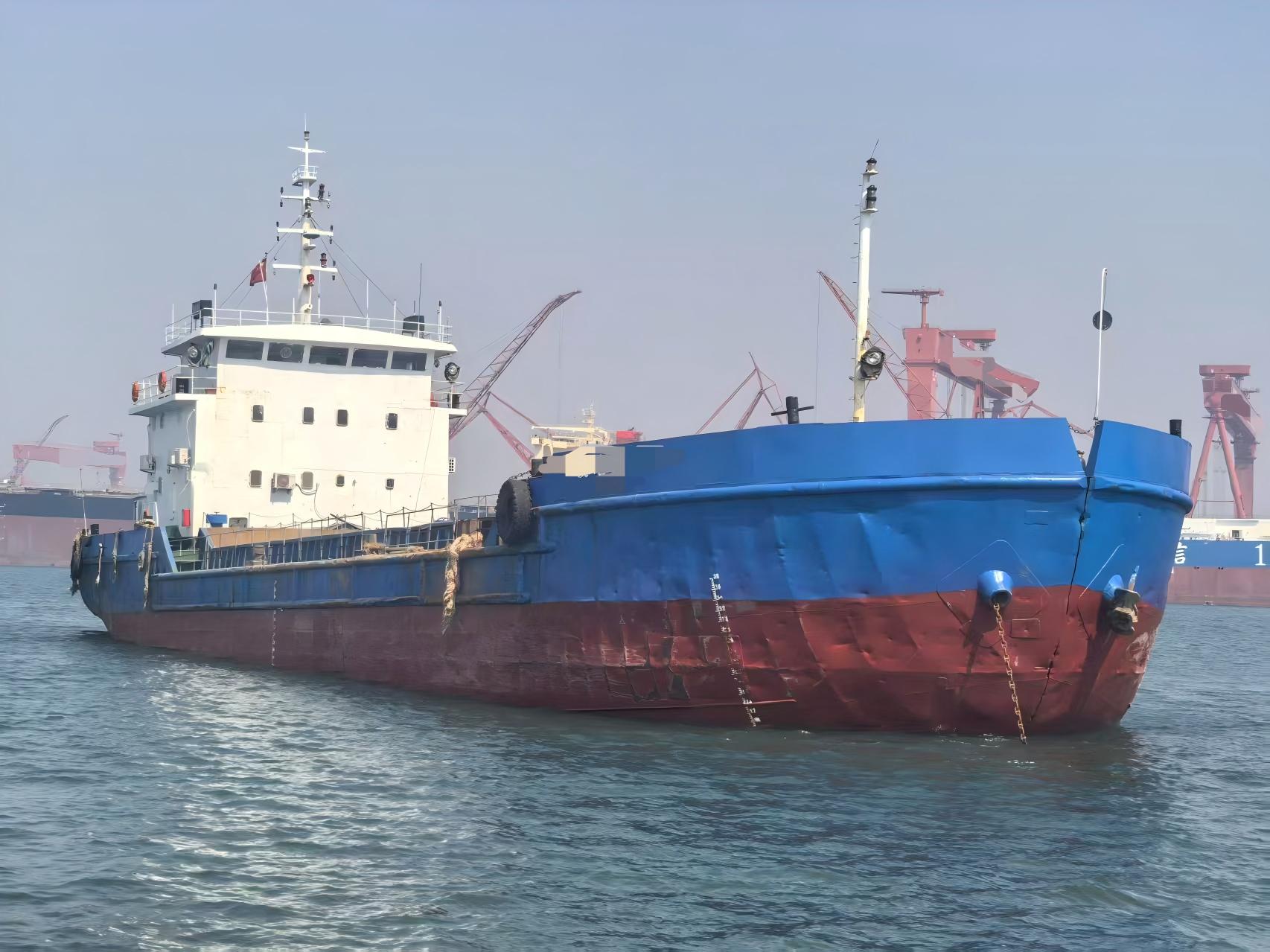 出售1000方开体泥驳船 价格-280W