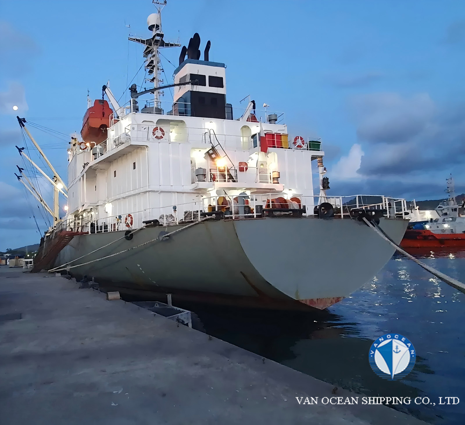 1996年/日本造/冷藏船/REF880