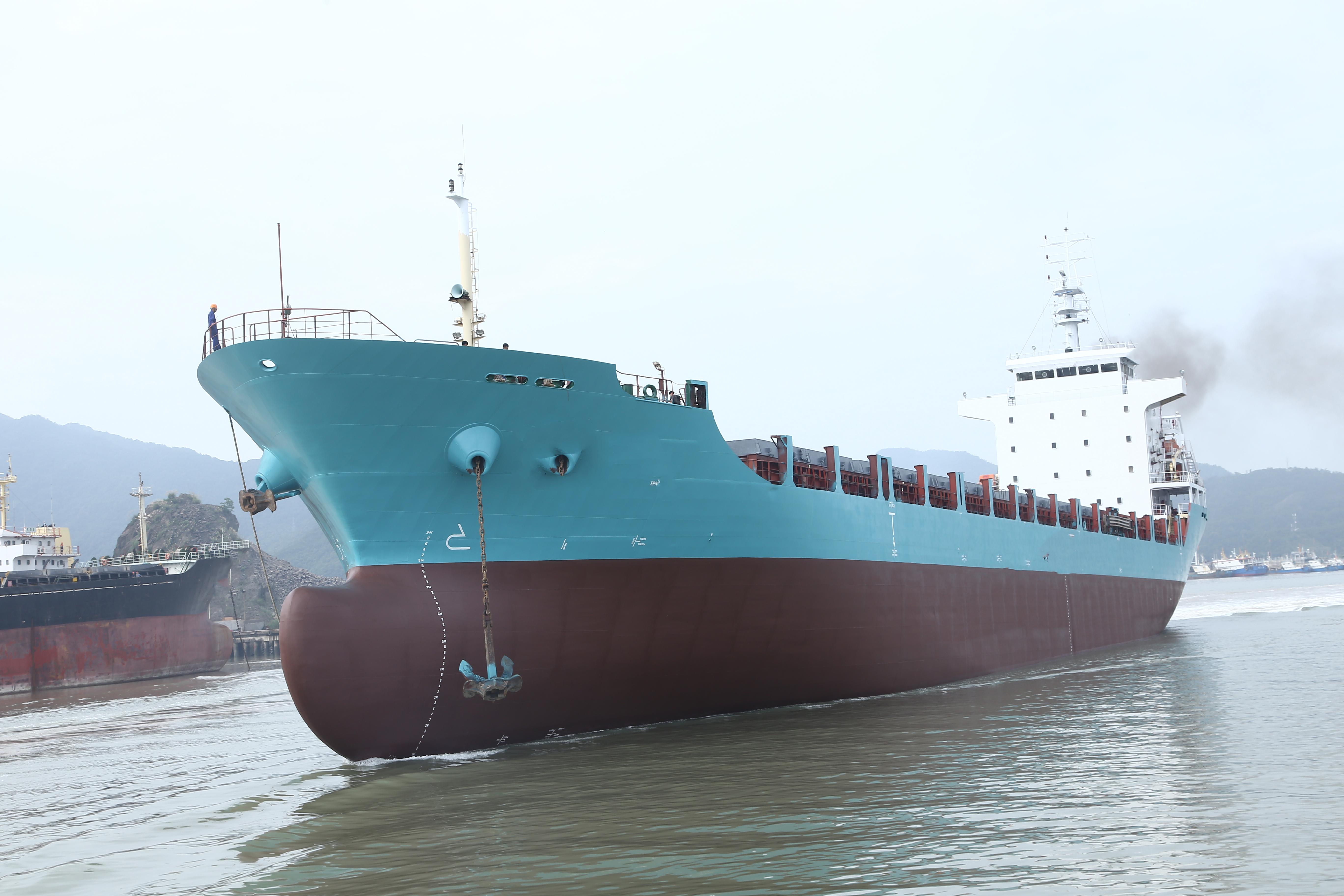 13600吨多用途船