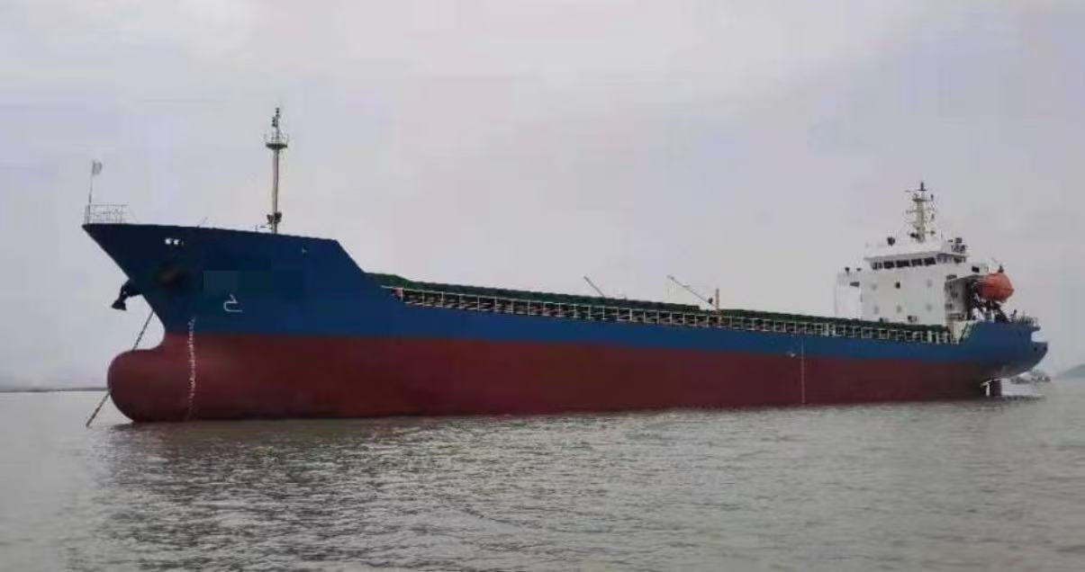 出售：5180吨在航散货船 建造年份：2021年