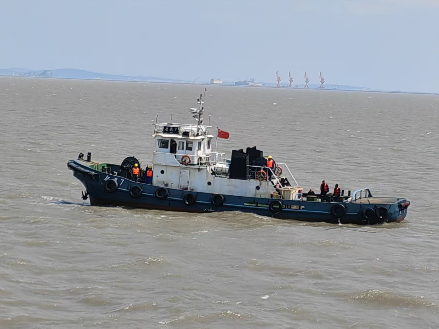 日本造1000马力拖轮