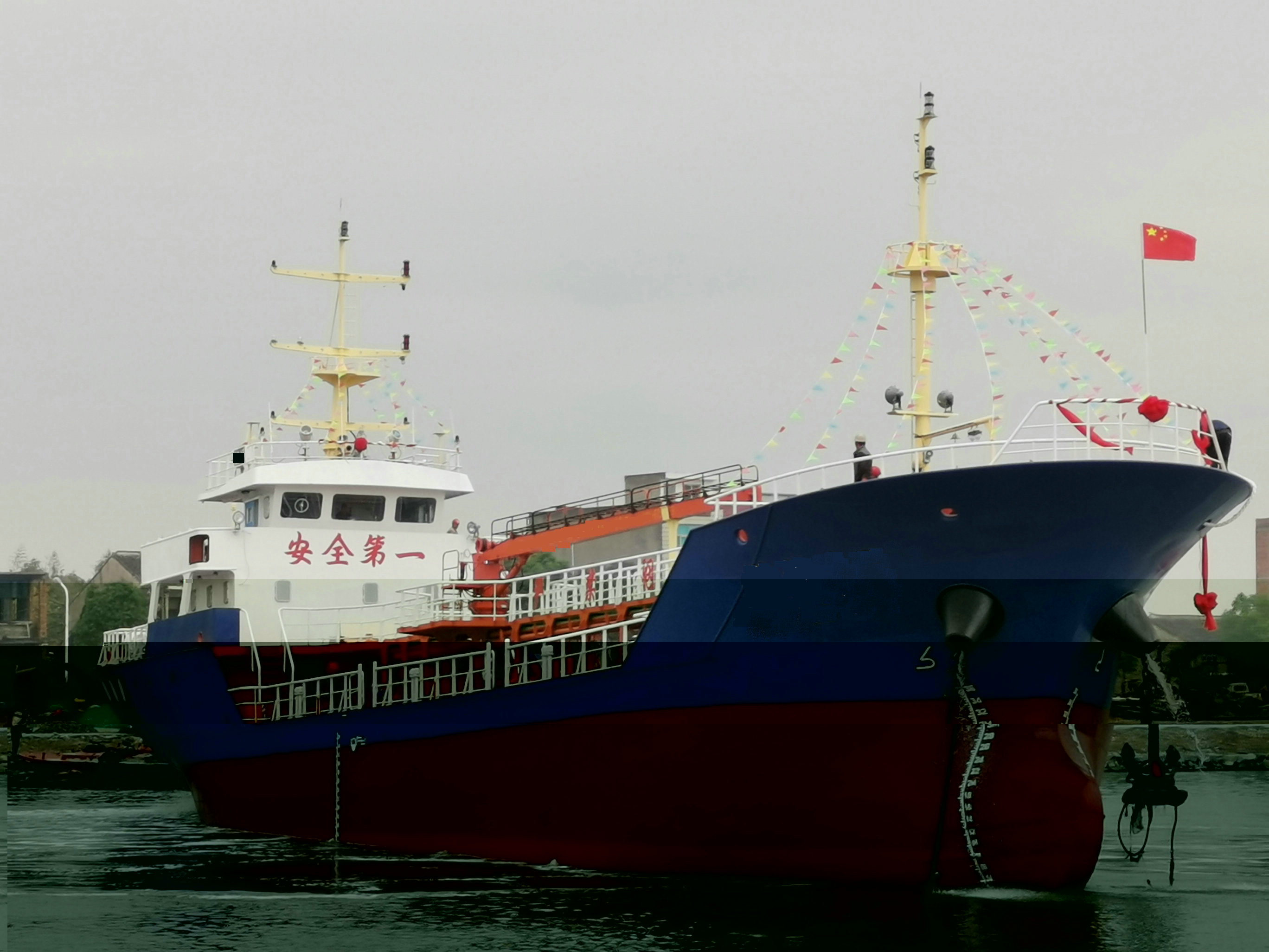 售：2019年沿海1000吨双壳油船