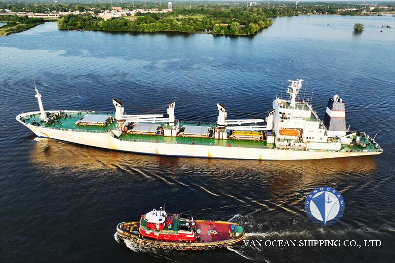 1986年/韩国造/冷藏船/REF928