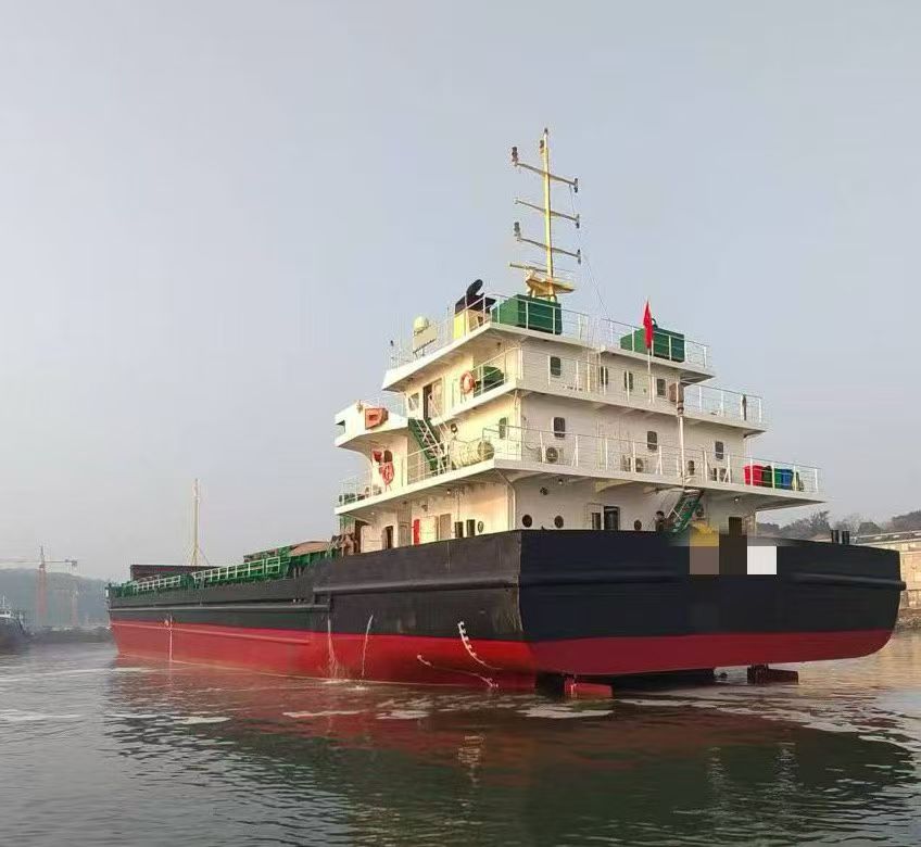 出售：2800吨在航双壳货船（双机） 建造年份：2016年