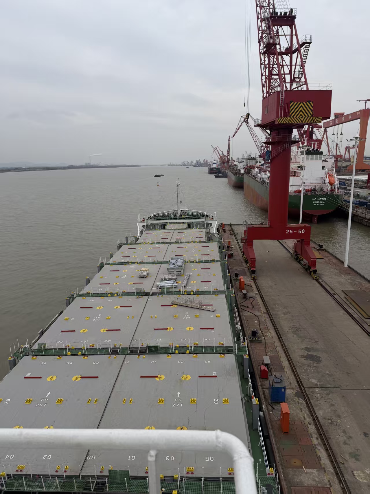 2700TEU集装箱船（新造） 无限航区