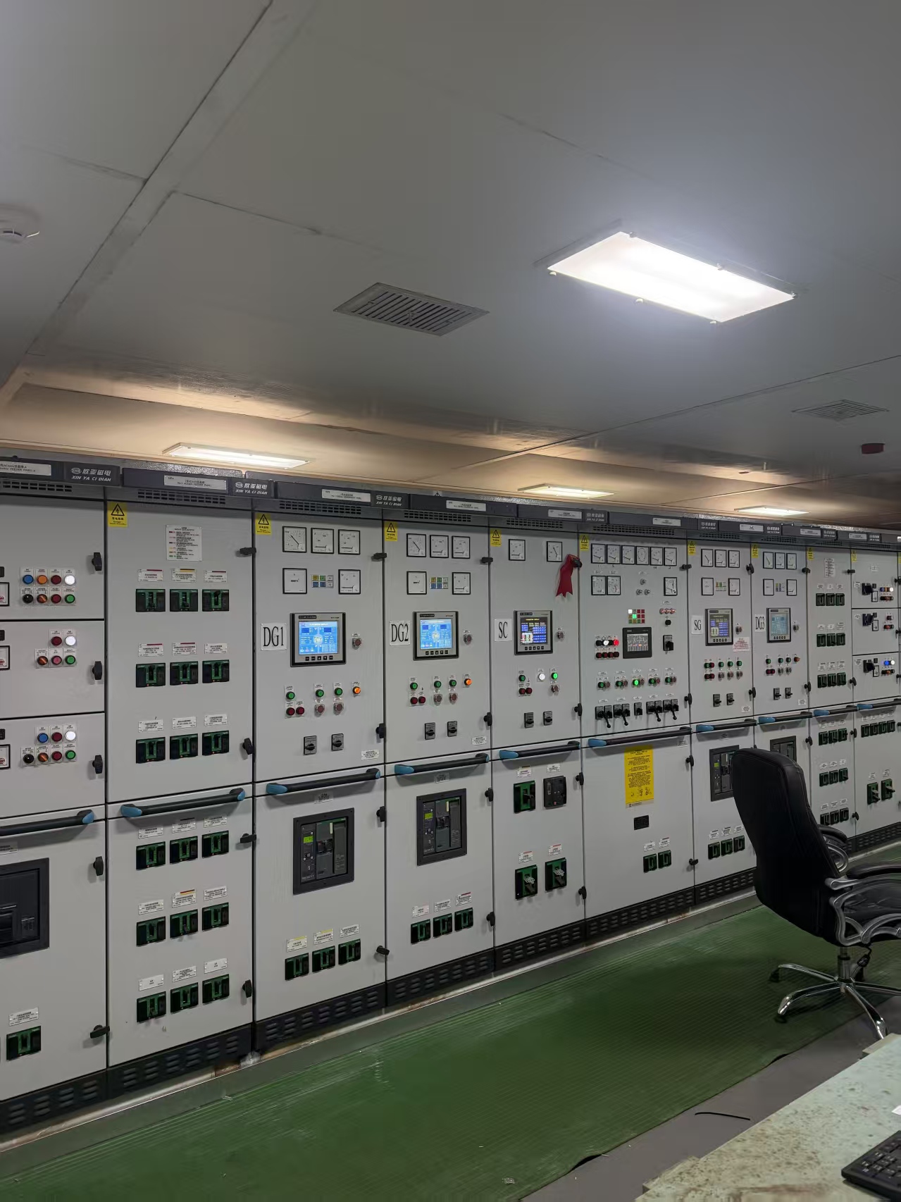 2700TEU集装箱船（新造） 无限航区