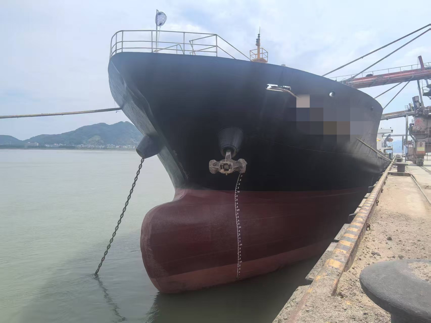 出售：10500吨近海散货船