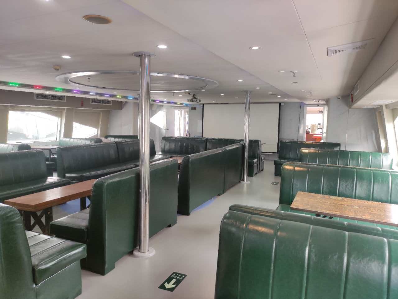 出售42米大型客船
